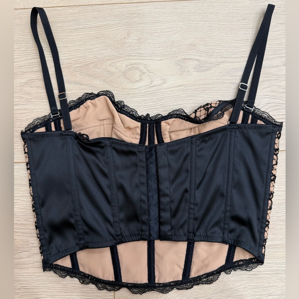 Gucci GG Net Corset Black Nude Lace All Over Logo Bustier Lace Shirt Top Medium - Picture 8 of 16